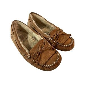Ugg Women's Lined Moccasin Slippers Slip Ons.  Brown.  Size 7/38